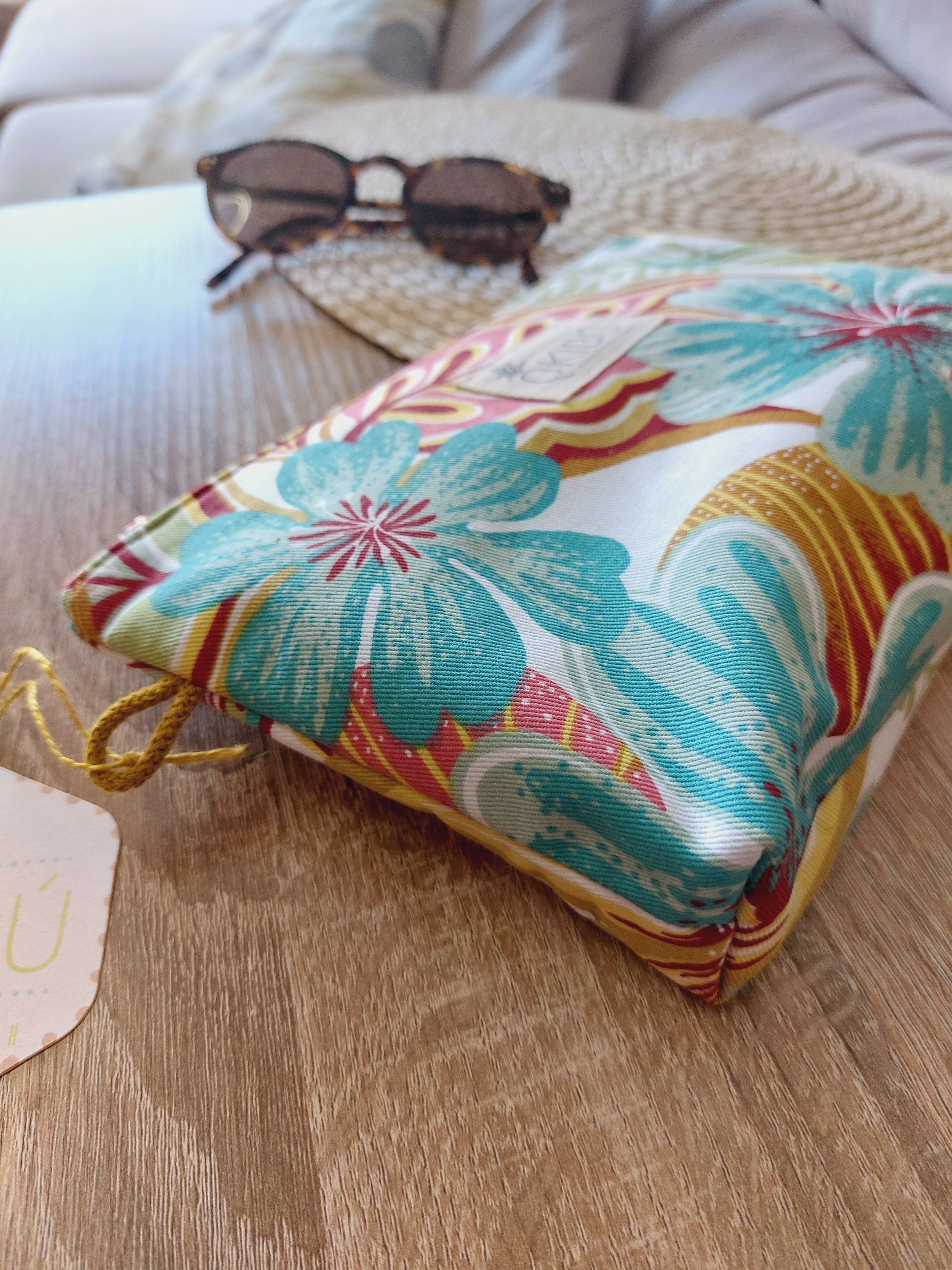 Pochette "M" Arousa Bengi